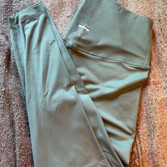 St Lyon Bold Leggings - Picture 4 of 4